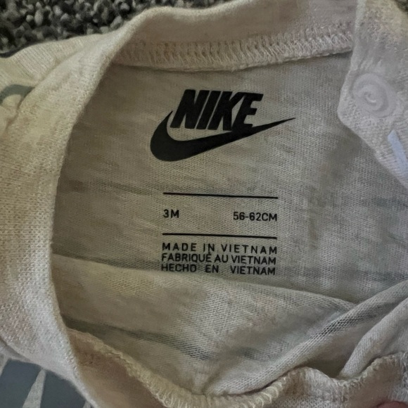 Nike 3M Short Romper, Cream/Gray/Black Stripped, EUC - Picture 2 of 8